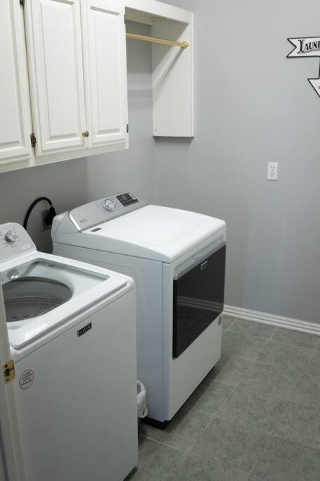 Villa Walking Distance To Coler Mtn Bike - 3Br 2Ba Bentonville Esterno foto