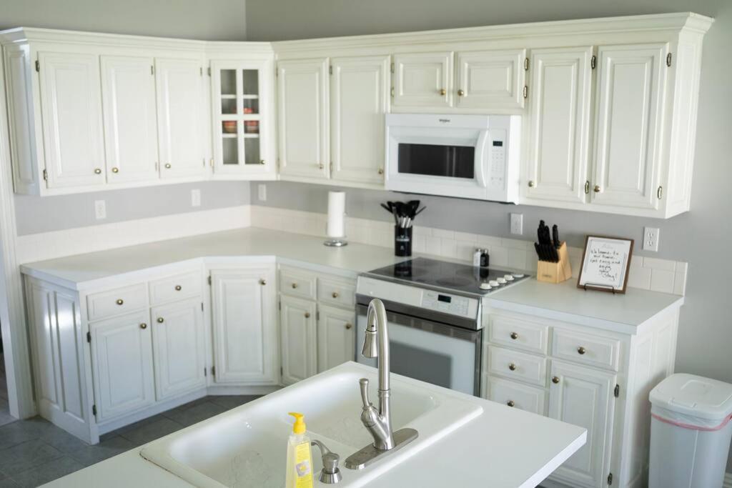 Villa Walking Distance To Coler Mtn Bike - 3Br 2Ba Bentonville Esterno foto